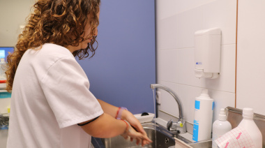 El Hospital Molina Orosa refuerza su estrategia de Seguridad del Paciente