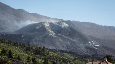 El Parlamento de Canarias ultima la nueva ley de volcanes con consenso de los grupos y el aval de más de 19.000 firmas
