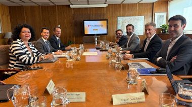 Estado y Canarias ultiman la planificación eléctrica de las islas con aumento de las renovables y refuerzo de redes