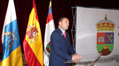 Óscar Noda coloca en el pleno del Cabildo el debate sobre las renovables