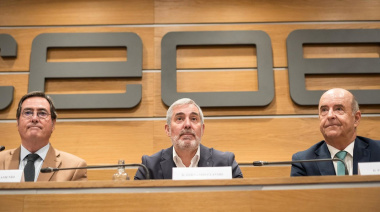 Clavijo acusa a la UE de no definir una política migratoria y destaca el papel de la CEOE en las relaciones con África