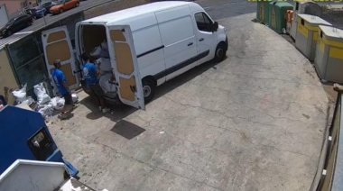 La Concejalía de Limpieza de San Bartolomé de Tirajana detecta y sanciona un vertido ilegal de escombros en El Tablero