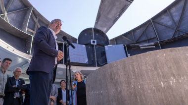Clavijo: “Gracias a las ventajas fiscales de Canarias el sector privado genera economía a través de la ciencia”