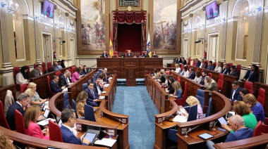 El Parlamento rechaza publicar las listas de espera completas y un nuevo modelo de priorización asistencial
