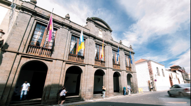 El Ayuntamiento de La Laguna acuerda la tramitación sucesiva del expediente de contratación del servicio de alumbrado público