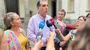 Vázquez (Vox) cree que Fiscalía hace "trampas" con datos de delincuencia y PSOE y NC-bc abandonan comisión parlamentaria