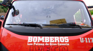 El Ayuntamiento de Las Palmas de Gran Canaria continúa con la renovación del parque móvil de Bomberos con la licitación de un camión bomba rural ligera