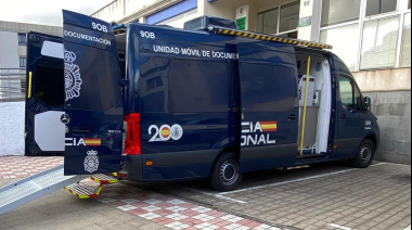 Arucas contará con una oficina móvil de la Policía Nacional para la realización de trámites relacionados con el DNI y pasaporte
