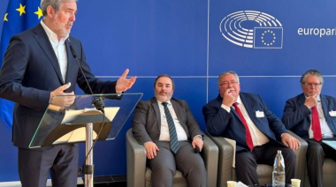 Clavijo califica de "buena noticia" para Canarias el rechazo a nacionalizar fondos europeos y espera que se modifique