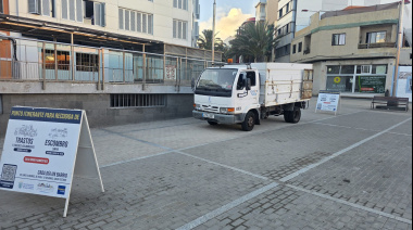 El punto de acopio transitorio de trastos, enseres y escombros continúa su recorrido por los barrios de Las Palmas de Gran Canaria