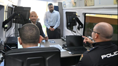 La oficina itinerante de la Policía Nacional para solicitar o renovar el DNI vuelve a Gáldar