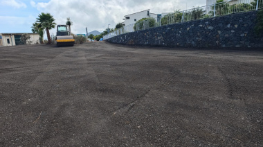 El Cabildo pone en servicio una zona de en torno a 50 aparcamientos en el Hospital Universitario de La Palma