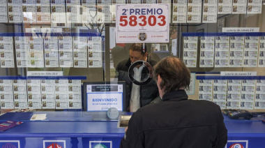 Cada canario gastará 47,24 euros en lotería para el Sorteo de Navidad este 2025, frente a los 76 de media nacional
