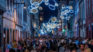 La Laguna refuerza el transporte público y habilita aparcamientos disuasorios para facilitar los desplazamientos durante la Noche en Blanco