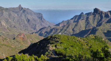 El Cabildo de Tenerife retoma el proyecto de la Pista La Hoya en el caserío de Roque Negro, en Anaga