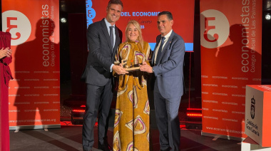 La doctora en Economía Rosa Rodríguez, Economista de Honor del Colegio de Las Palmas