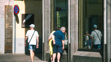 La dinamización navideña impulsa el comercio local en los pueblos y barrios de La Laguna