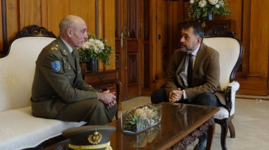 José Manuel Bermúdez recibe al nuevo jefe del Estado Mayor del Mando de Canarias