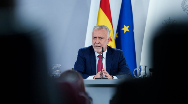 Torres afirma que la "gran amenaza" para el "hito" de la reforma de la Ley de Extranjería es que la derogue la derecha