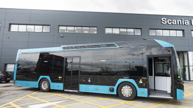 Gran Canaria recibe la primera guagua 100% eléctrica para transporte interurbano