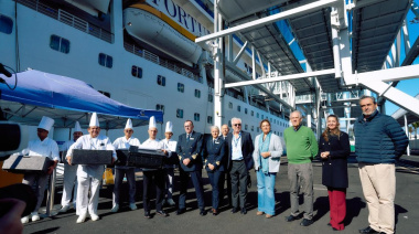 La Autoridad Portuaria de Las Palmas impulsa una alianza entre Costa Cruceros y el Banco de Alimentos para apoyar a las comunidades locales