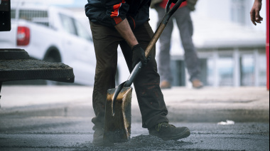 El Ayuntamiento de La Laguna acomete el asfaltado de la Avenida El Sol, una de las principales vías de Bajamar