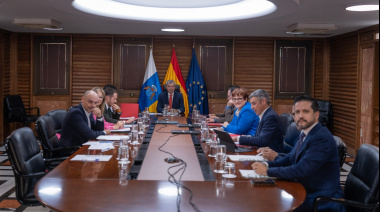 Canarias prorroga la declaración de excepcionalidad de la atención a menores migrantes no acompañados