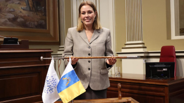 Astrid Pérez es reelegida presidenta de la CALRE y sitúa a Canarias en el centro del parlamentarismo regional europeo
