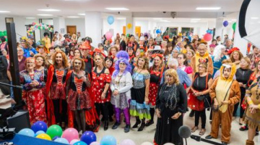 Arrecife habilitará una marquesina para personas mayores con movilidad reducida en el Coso del Carnaval
