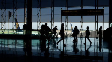 Canarias cierra 2025 con 15,7 millones de turistas extranjeros y un gasto de 24.431 millones, un 6,8% más