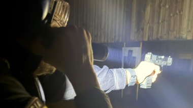 La Policía Local de Arona refuerza su preparación con formación de tiro policial obligatoria