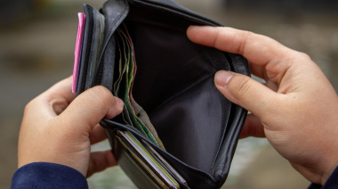 Siete de cada diez canarios esperan que la situación económica de su hogar se mantenga igual o mejore en el futuro