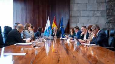 El Gobierno eleva el Decreto Canarias al Parlamento para abrir cuanto antes la negociación con el Estado