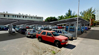 El Cabildo de Gran Canaria desarrollará una planta solar sobre el aparcamiento de la Plaza de Yaiza, en San Bartolomé de Tirajana