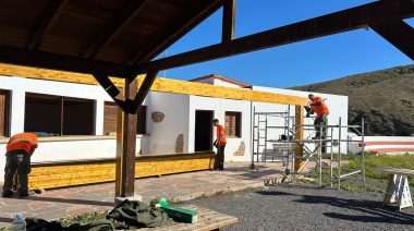 El Cabildo de Fuerteventura instala zonas de sombra en espacios de uso público en Tesejerague