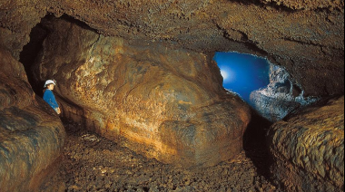 La Cueva del Viento apuesta por un turismo responsable para preservar su entorno volcánico