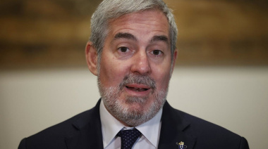 Clavijo comparte el "no a la guerra" pero pide una comparecencia de Pedro Sánchez en el Congreso