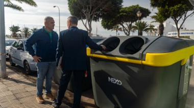 La Concejalía de Limpieza de Arrecife prueba un innovador modelo de contenedores más seguros, eficientes y adaptados al viento