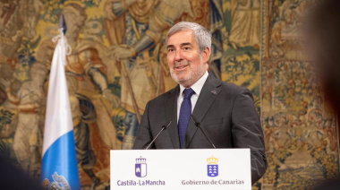 Clavijo dice que Canarias "no" puede quedarse parada ante un Gobierno de España que "no funciona"