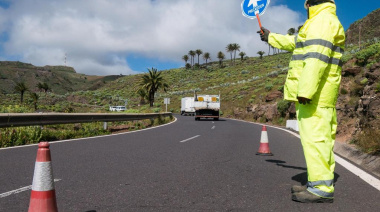 El Cabildo de La Gomera aprueba una inversión de 16 millones de euros para licitar el servicio de mantenimiento de carreteras hasta 2029