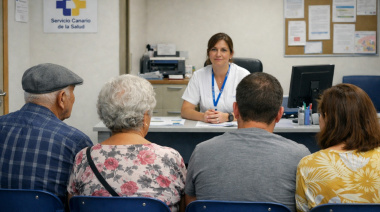 Canarias reduce las listas de espera en consultas especializadas y cirugías en 2025