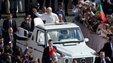 Los responsables de la movilidad por la visita del Papa a Canarias barajan la suspensión de clases y el teletrabajo