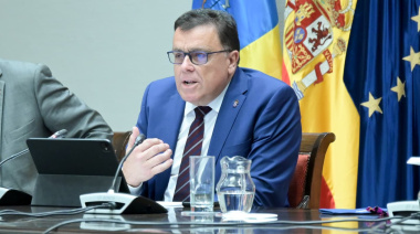 Política Territorial dará vía libre a los convenios de los planes de modernización de Costa Teguise y Playa Blanca