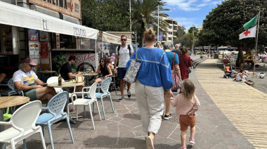 CEOE-Tenerife prevé que Canarias crezca un 2% en 2026 pero avisa de enfriamiento turístico si prosigue la guerra en Irán