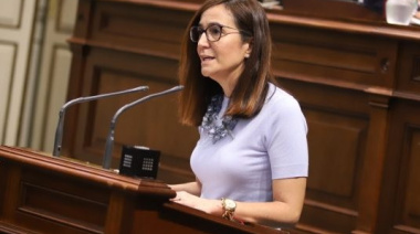Natalia Santana lleva al Parlamento una iniciativa para reforzar la salud mental de la juventud canaria