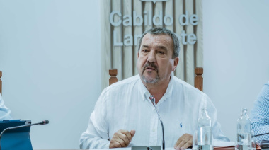 El Cabildo modifica las bases de subvenciones para la mejora del transporte en Lanzarote y La Graciosa