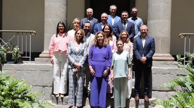 El Parlamento aprueba la nueva ley de cabildos con el rechazo de Vox