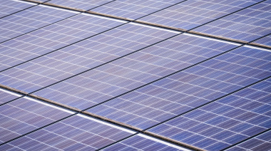 Seis edificios en Añaza reducen sus emisiones de CO₂ con la instalación de placas solares