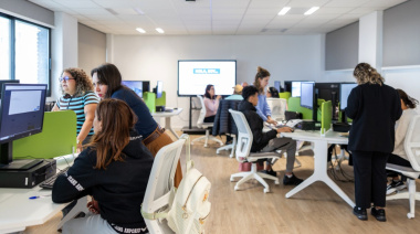 La Sociedad de Desarrollo gestiona 35 ofertas de empleo para cubrir más de 100 vacantes