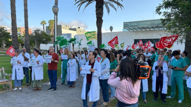 Los médicos canarios ven un "paso adelante" la oferta de Sanidad pero mantienen la huelga autonómica